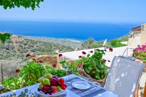 Traditional Stone House with Mountain & Sea Views "KeramotisDream"