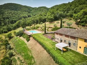 Farmhouse in Chianti with Pool and Garden