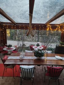 Basic Double Room with Private Bathroom room in Petalo Rosso