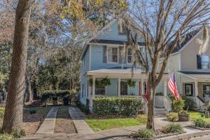 Newly Renovated listing! Cottage on Broad