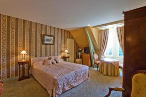 Hotels Chateau de la Verie : Chambre Triple Royale