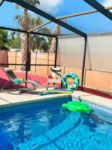 Vintage Family Scape + heated pool&discount