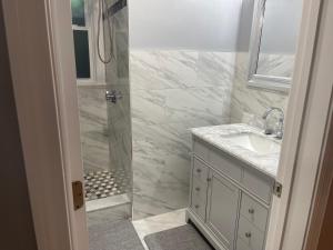 Boston Luxury 3 bedroom Private Condo