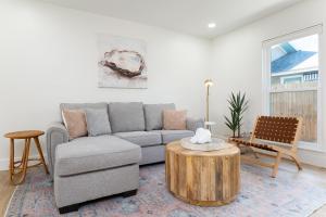 Be A Nomad 2 br Close to the Beach