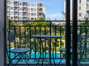 #3 LaCasita Pool View 1BR near Beach for 4 Guests