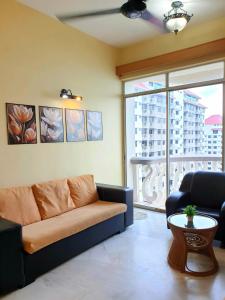 99 Glory Beach Resort - seaview, poolview, beachfront,wifi