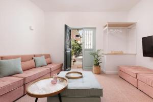 Ground Floor Apartment - Garitsa Bay Corfu