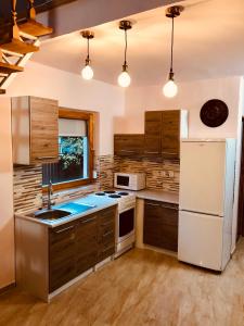 Tieffapartmanház Balatonszárszó