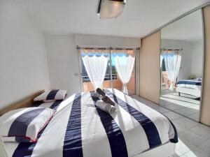 Appartement T4 92M2 pour 6 pers à 400m de la plage