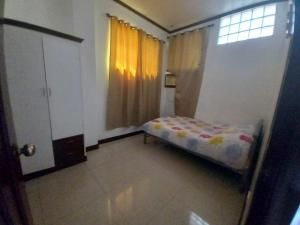 1BD condo Rentals, Toril