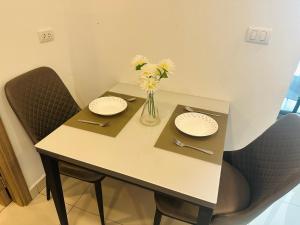 Arcadia Beach Continental with Washing Machine