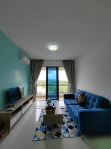 Xtu seaview 1room at Forest City