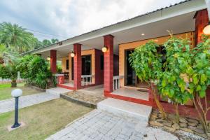 Lightplus Khao Lak