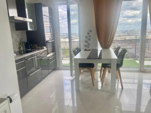 Appartements Appart vue 360°, Paris, Parking : photos des chambres