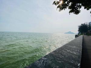 2 Bedroom oceanfront condo