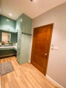 2 Bedroom oceanfront condo