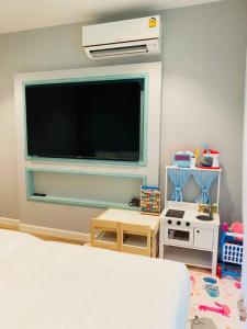 2 Bedroom oceanfront condo