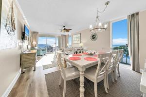 Majestic Beach Towers 1-301