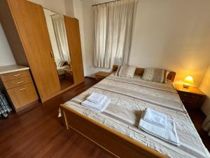 Gramadeto two bedroom apartment next to Gondola