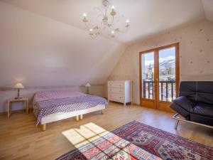 Maisons de vacances Maison pour 10 pers. proche lac, WiFi, garage securise - FR-1-695-26 : photos des chambres