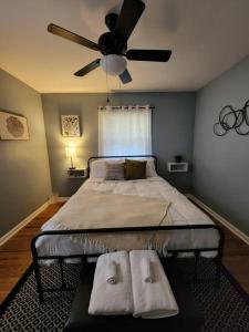 Cozy house near Lake Erie, 10 minutes to Downtown.