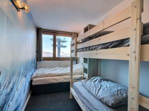 Appartement 3 pièces au pied des pistes avec terrasse et WiFi à Plagne Centre - FR-1-455-244