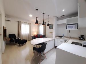 INCRIVEL Flat proximo Shoppings JK e Vila Olimpia