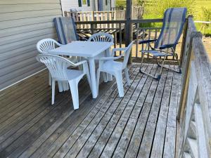 Bungalow confortable à Argences-en-Aubrac avec piscine