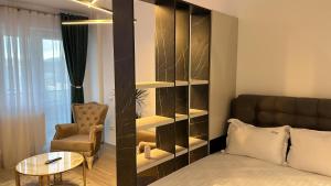 Urban Luxury Studios by Cozy Apartments