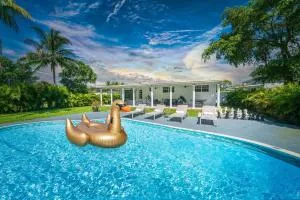 New Tropical Oasis Retreat in Miami - Opa-locka