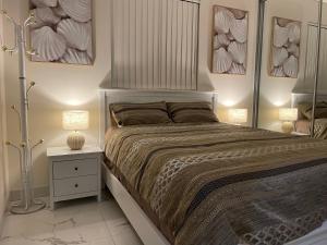 Guest House - Self Contained