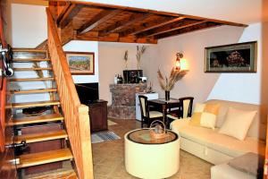 Shasi Eco Lodge