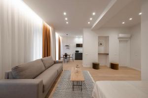 Downtown getaway apartments by Prime Rentals II