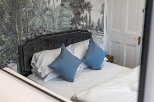 West London Period House