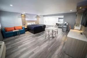 Travelodge by Wyndham Whittier - 皮科里韦拉