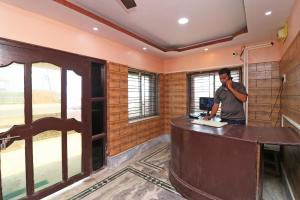 Hotel O by OYO Sunrise