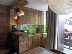 Appartement Pied des Pistes • 5 pers • Vue Pistes - FR-1-181-2745