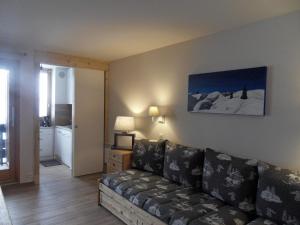 Appartement rénové ski aux pieds, balcon, 5 pers. - FR-1-181-2746
