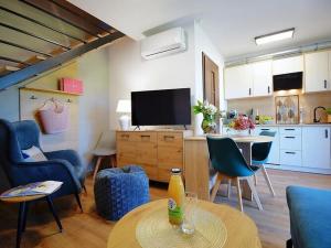 Comfortable holiday homes with terraces, Mielenko