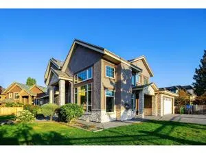 Francis Home Hotel 福来顺家庭宾馆 - Point Roberts