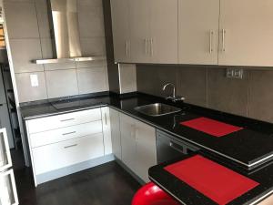 70 sqm apartment with seaview in Arenales del Sol.