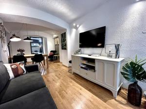 Charming appartment 3-min walk to old town - FREE PARKING 
