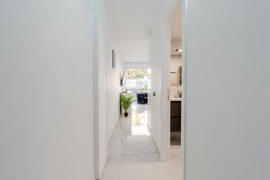 THE WHITE CORNER BY HOMESTAYGRANCANARIA