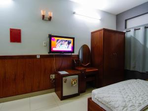 Khách Sạn Huỳnh Anh