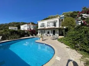 Villa Eleni - Sarlata