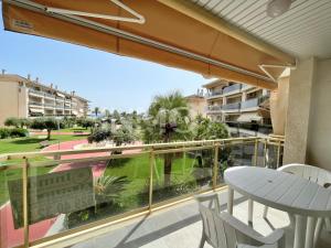 Apartamento en Golf St Jordi en La Llosa 118B - INMO22