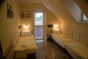 Kastélykert Fogadó