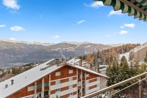 Logement avec vue époustouflante sur les montagnes