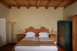 Standard Queen Room room in Fronius Boutique Residence