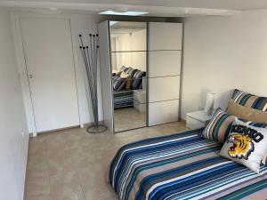 Maisons de vacances Villa climatisee piscine 3 chambres mer a 800m : photos des chambres